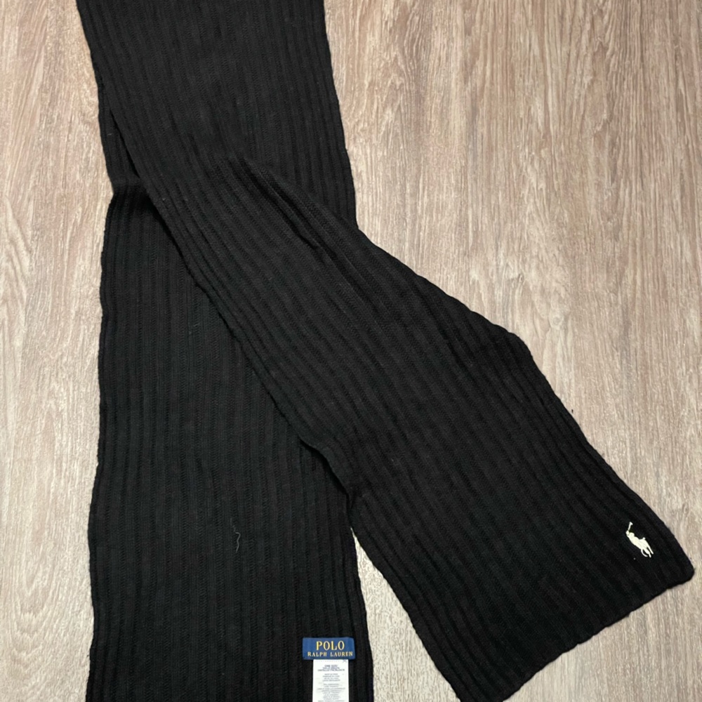 Brand: Polo by Ralph Lauren
Size: One Size Fits All
Condition: Great